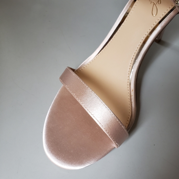 Badgley Mischal Jewel Jaylee Heel - Picture 13 of 14